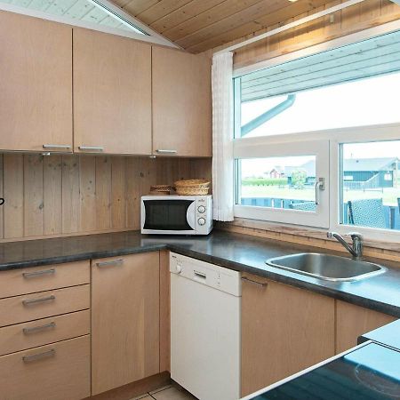 6 Person Holiday Home In Sj Lund Sjolund Kültér fotó