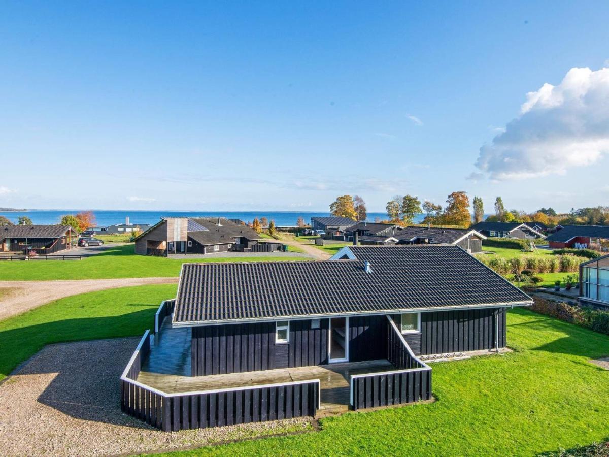6 Person Holiday Home In Sj Lund Sjolund Kültér fotó