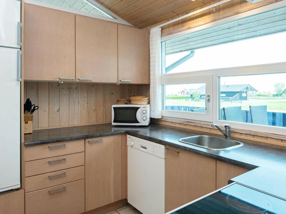 6 Person Holiday Home In Sj Lund Sjolund Kültér fotó