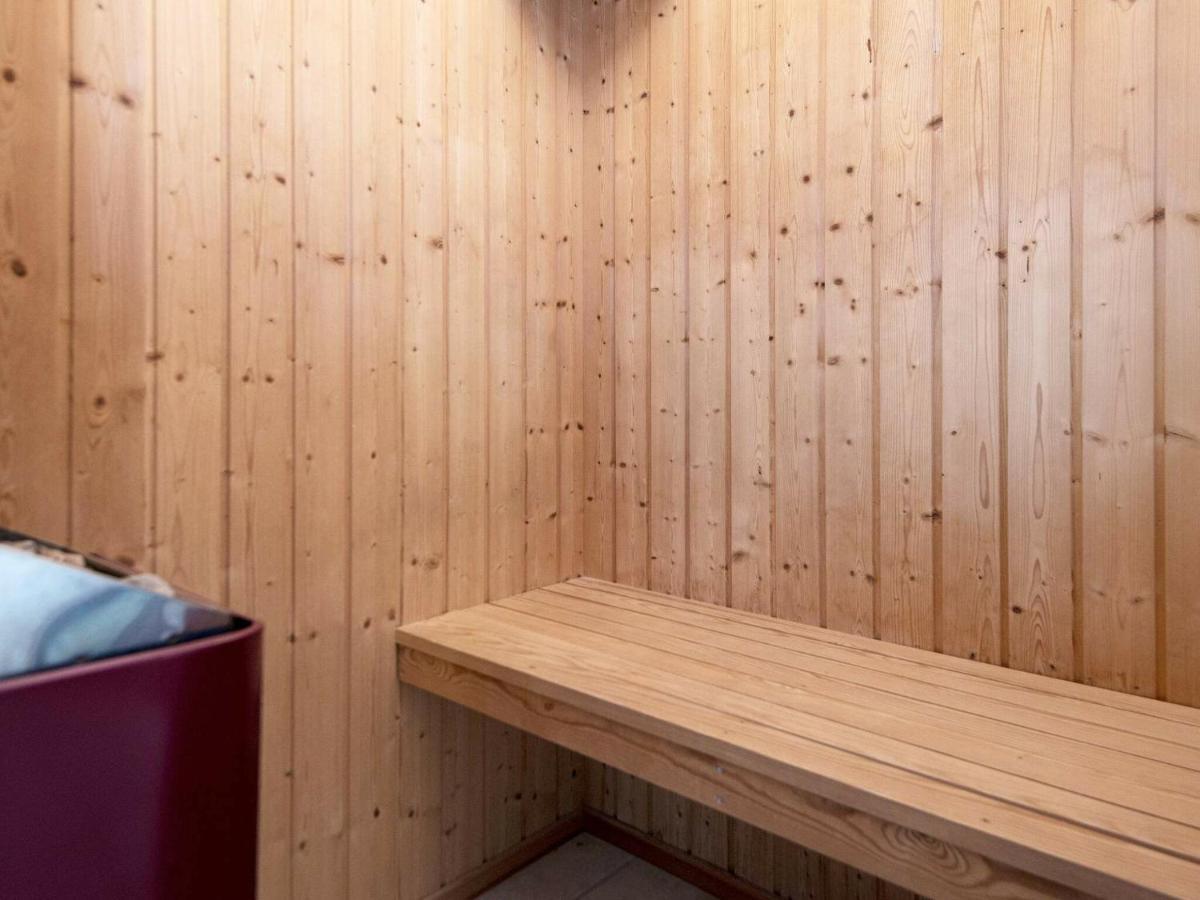 6 Person Holiday Home In Sj Lund Sjolund Kültér fotó
